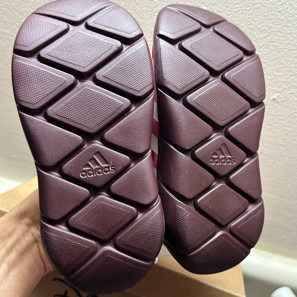 adidas Kids Sneakers with Pink and Red Polka Dots - Picture 12 of 17